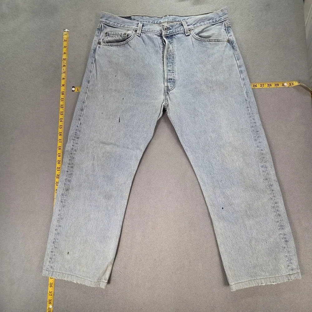 VTG Levis 501 Jeans Mens Blue Light Wash Straight Button Fly Made USA Fits 36x25